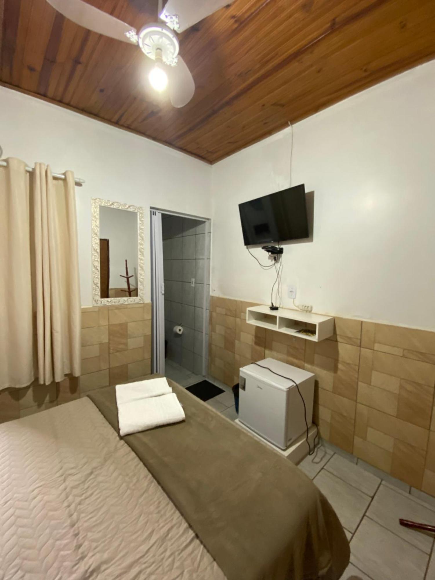 Pousada Recanto Da Vila Pirenopolis Exterior photo