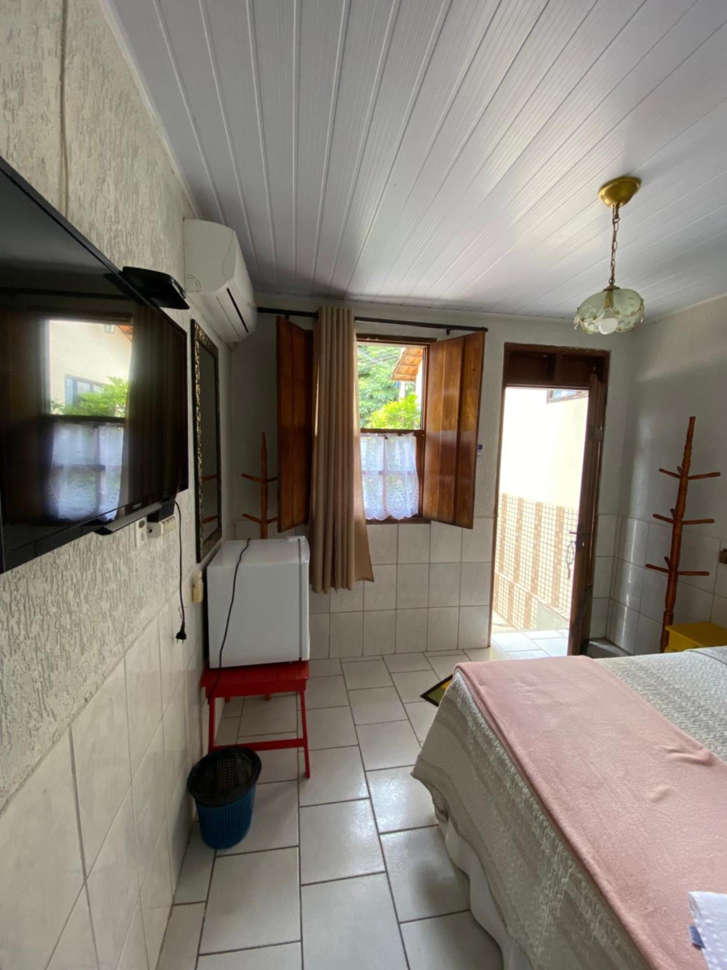 Pousada Recanto Da Vila Pirenopolis Exterior photo